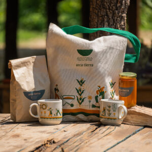 Kit de Café y Taza conmemorativa